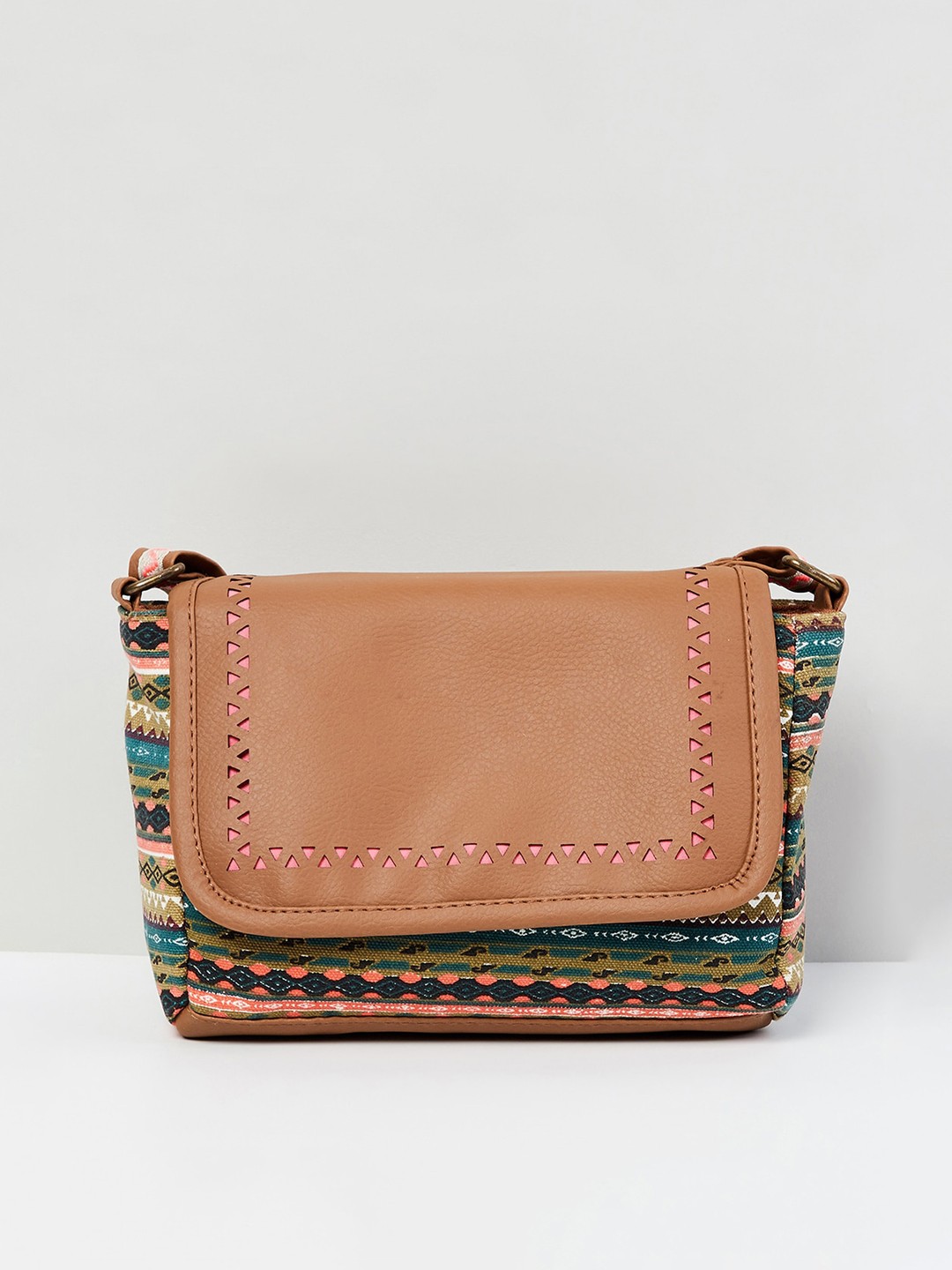 

max Women Embroidered Sling Bag, Brown