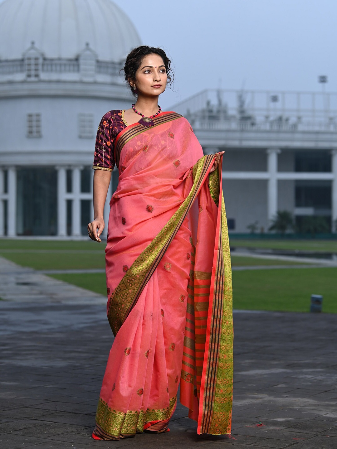 

BEATITUDE Peach-Coloured & Green Ethnic Motifs Pure Cotton Saree