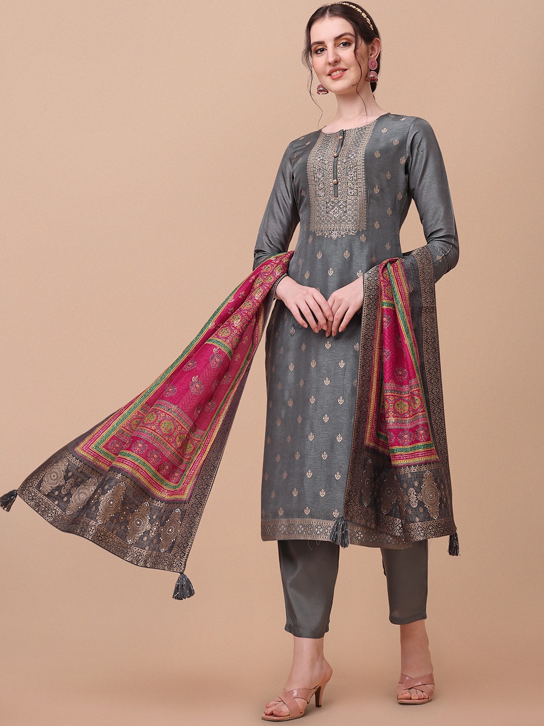 

Seerat Ethnic Motifs Embroidered Pure Silk Kurta & Trouser With dupatta, Grey