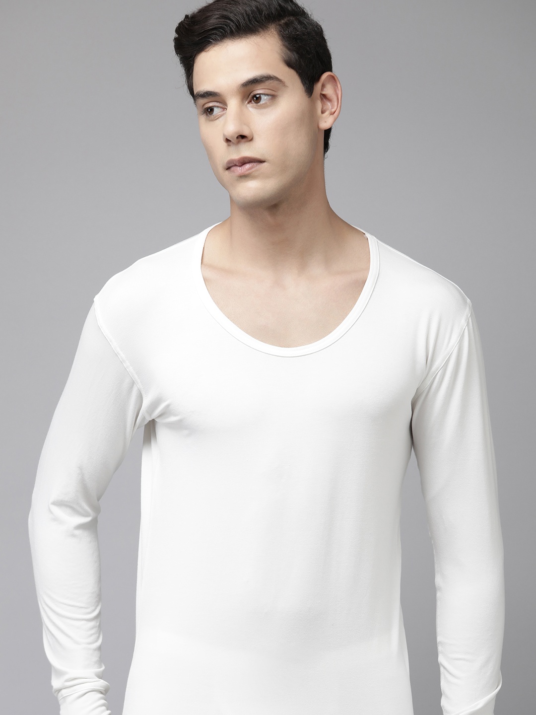 

FCUK Men White Solid Thermal Tops