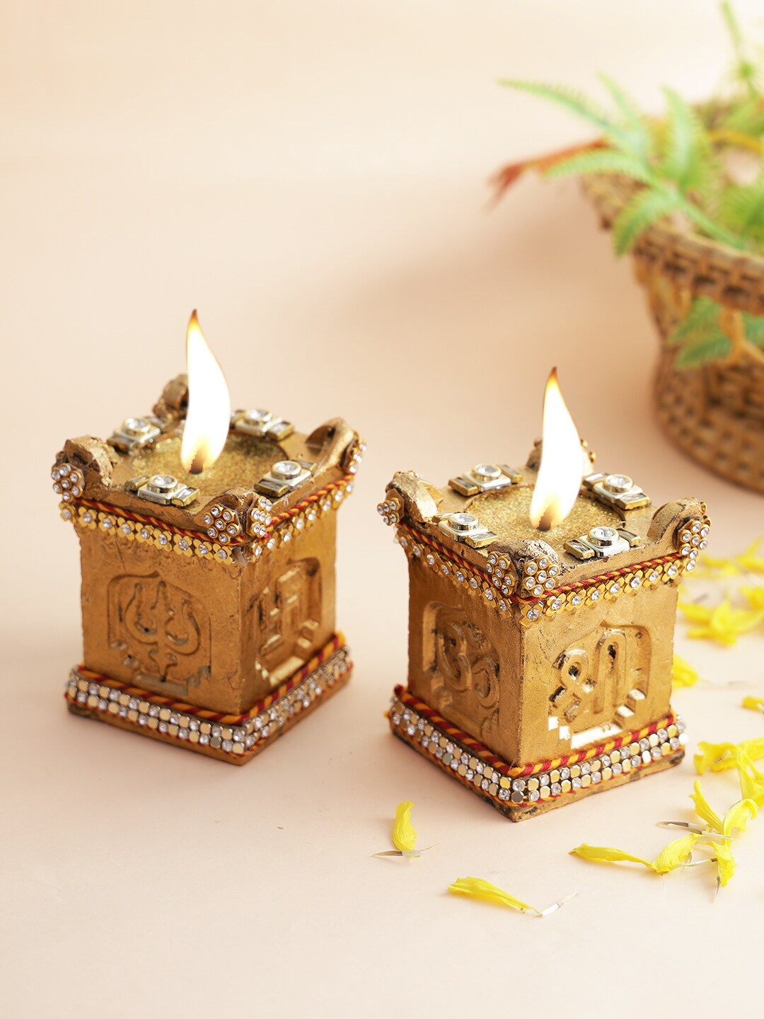 

Aapno Rajasthan Set Of 2 Gold-Toned Traditional Diya with Wax