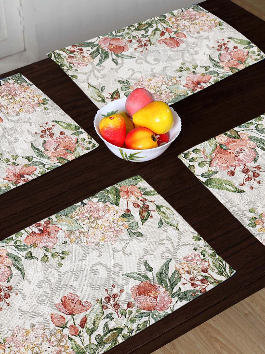 

AVI Living Pack Of 4 Pink Floral Printed Table Placemats