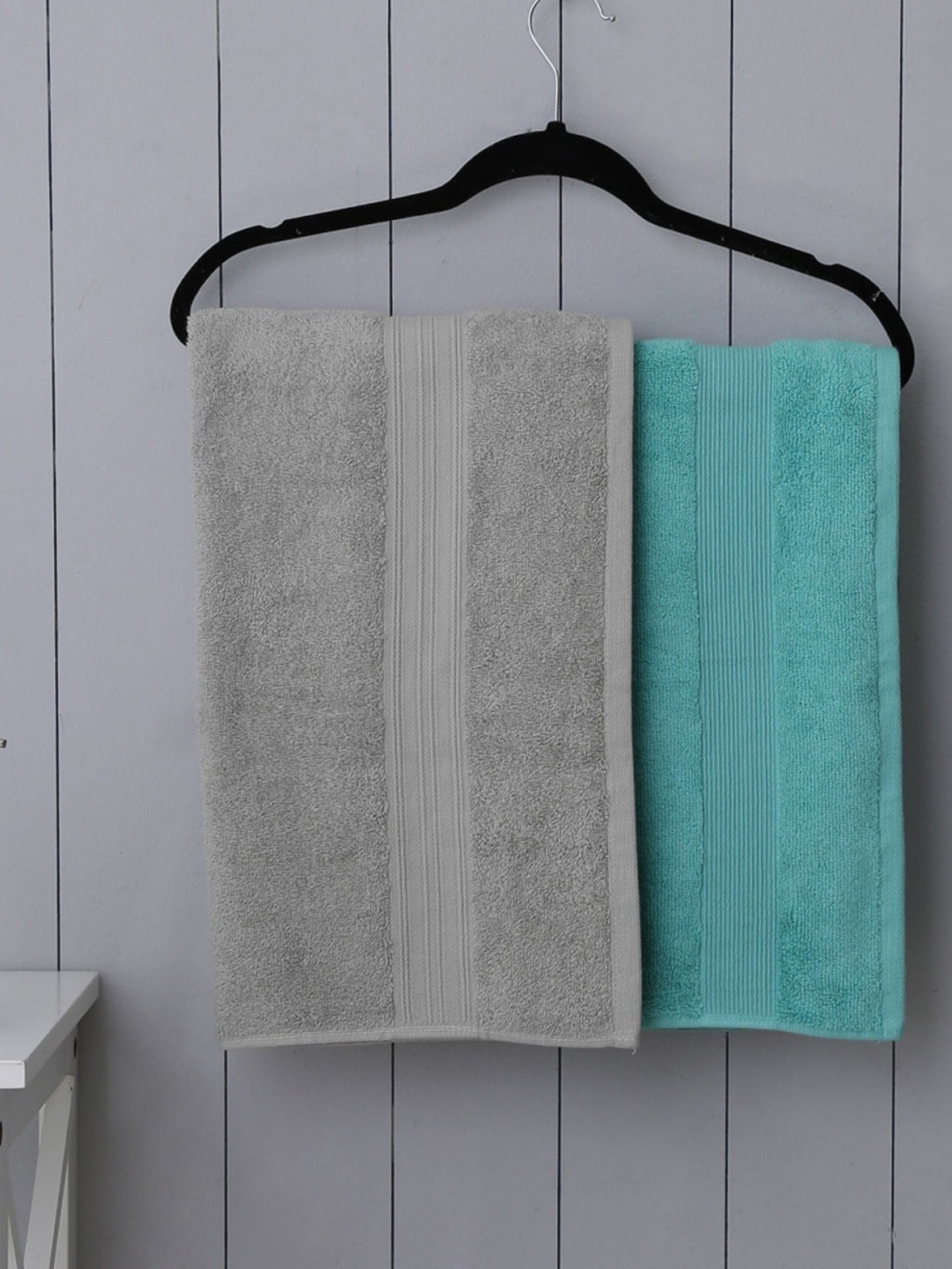 

Home Centre Set Of 2 Grey & Blue Solid 380 GSM Cotton Bath Towel