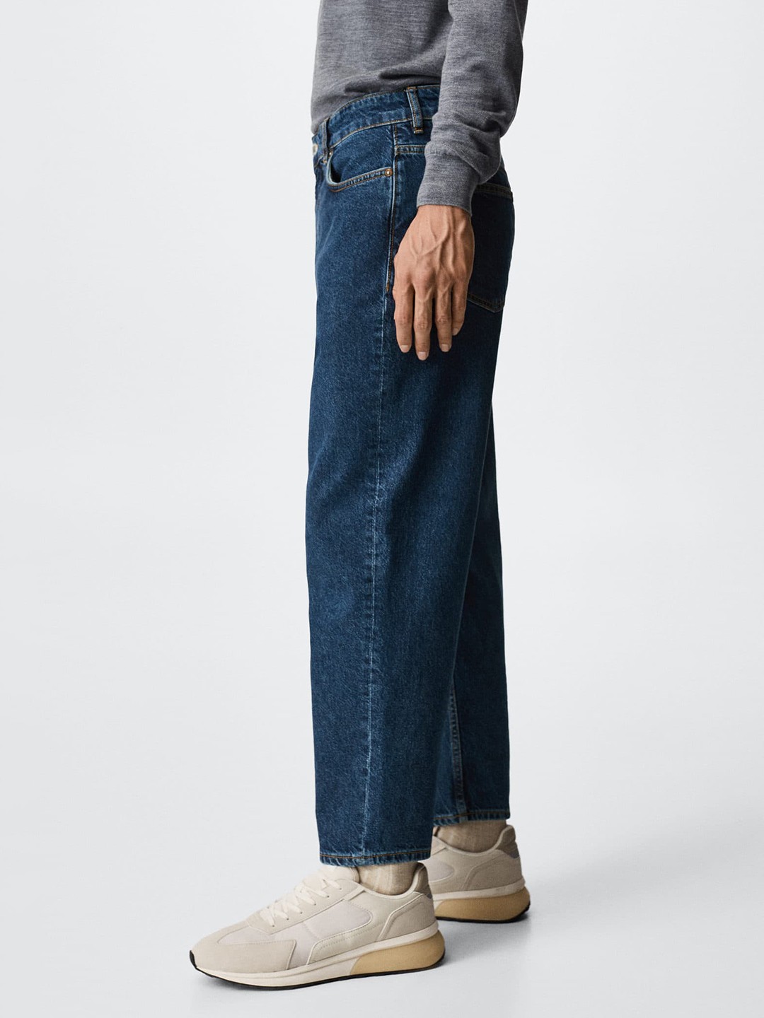 

MANGO MAN Men Navy Blue Tapered Fit Sustainable Jeans