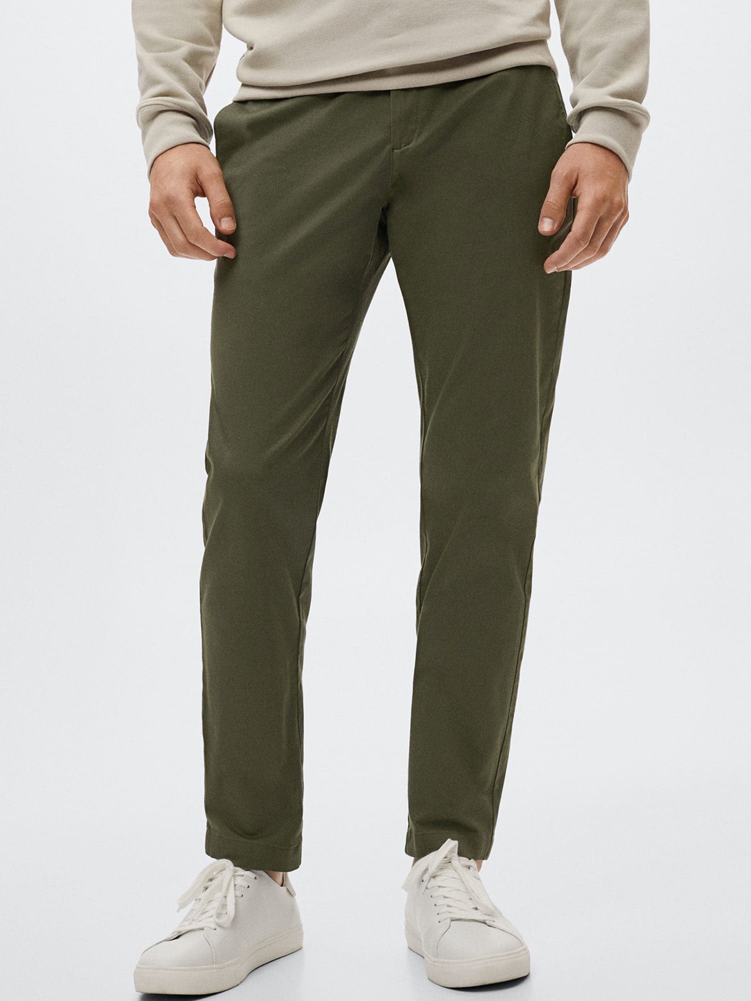 

MANGO MAN Olive Green Solid Slim Fit Sustainable Trousers