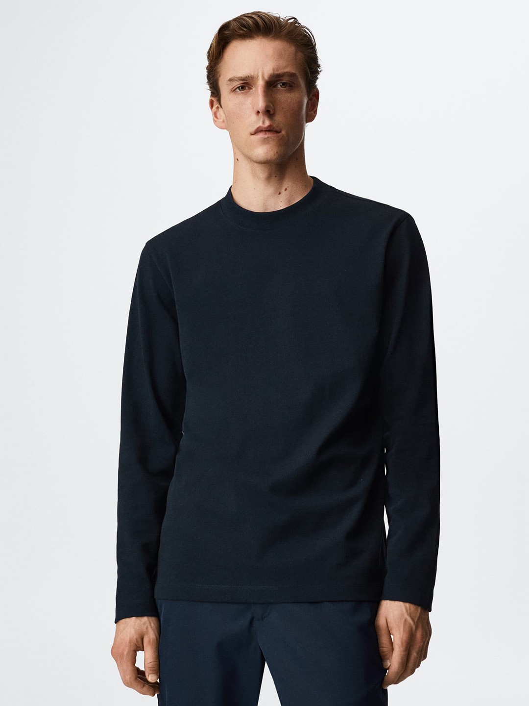 

MANGO MAN Navy Blue Solid Pure Cotton Sustainable T-shirt