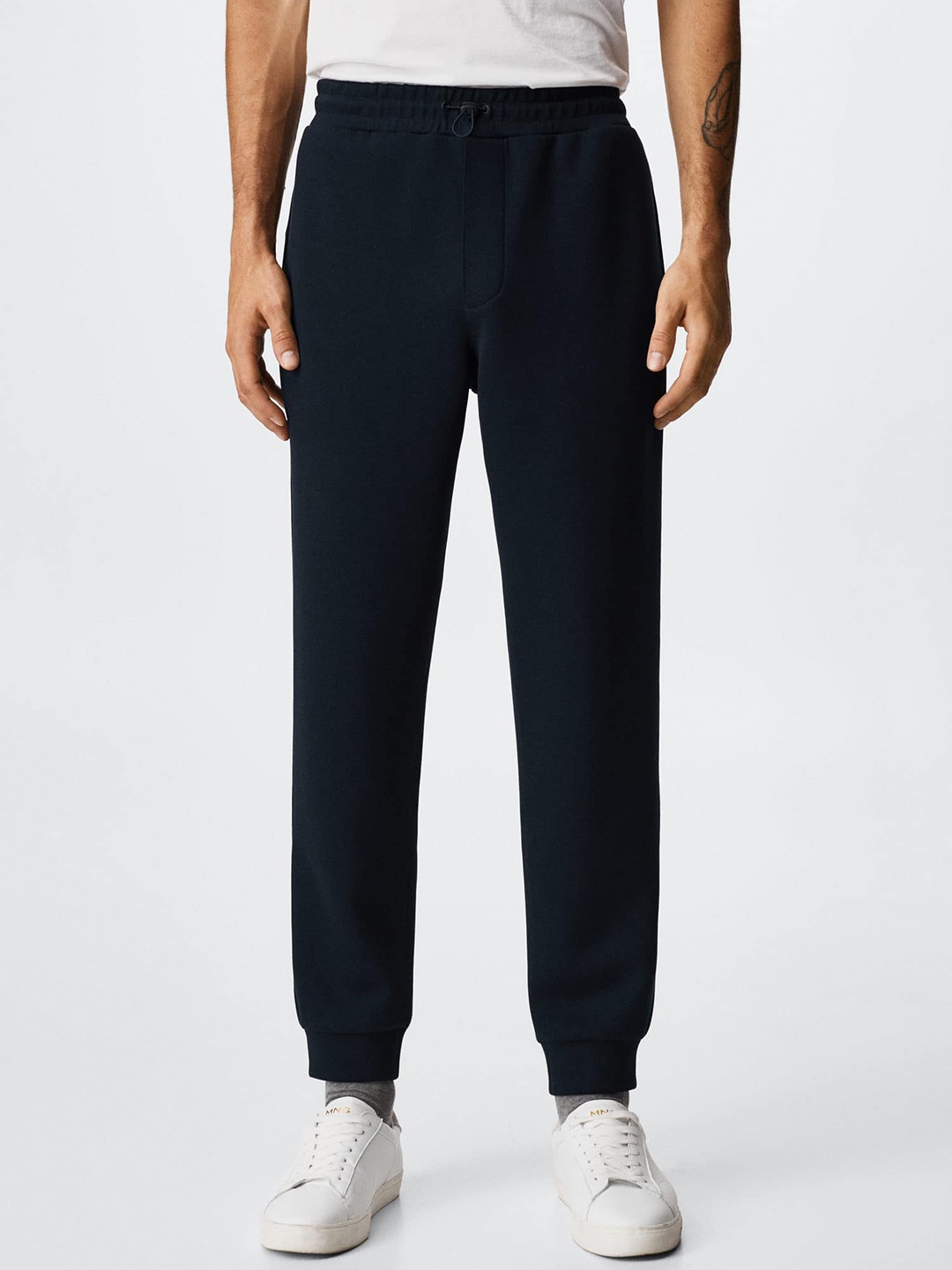 

MANGO MAN Navy Blue Solid Joggers