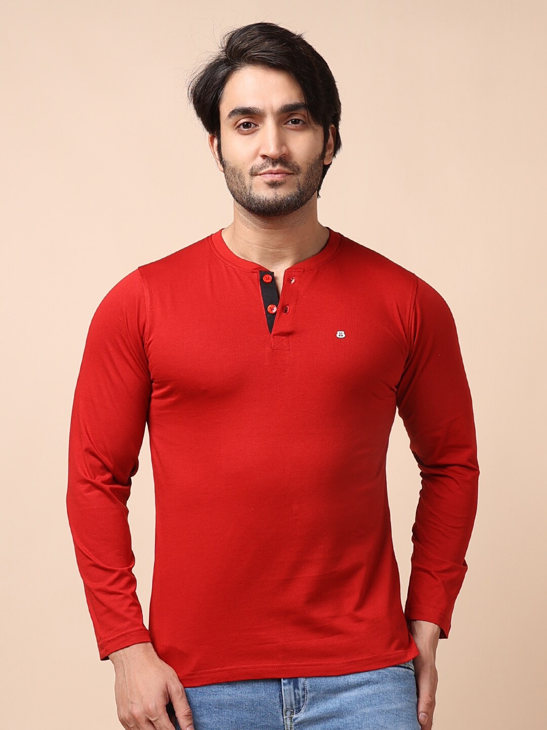 

berry blues Men Solid Henley Neck Cotton T-shirt, Red
