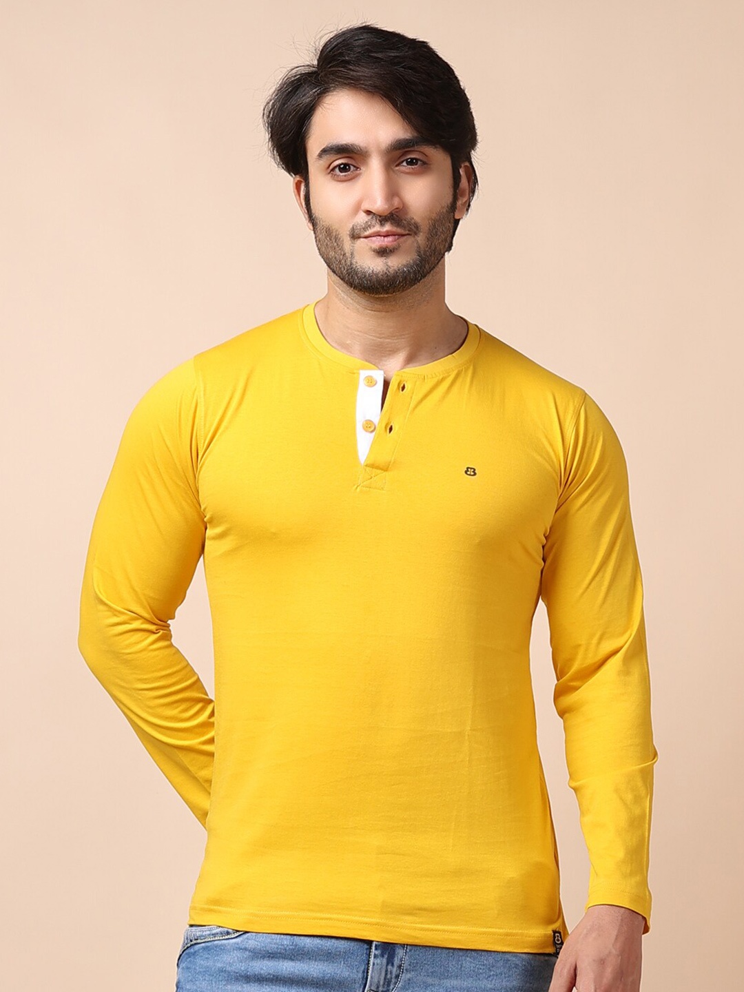 

berry blues Men Solid Cotton T-shirt, Yellow