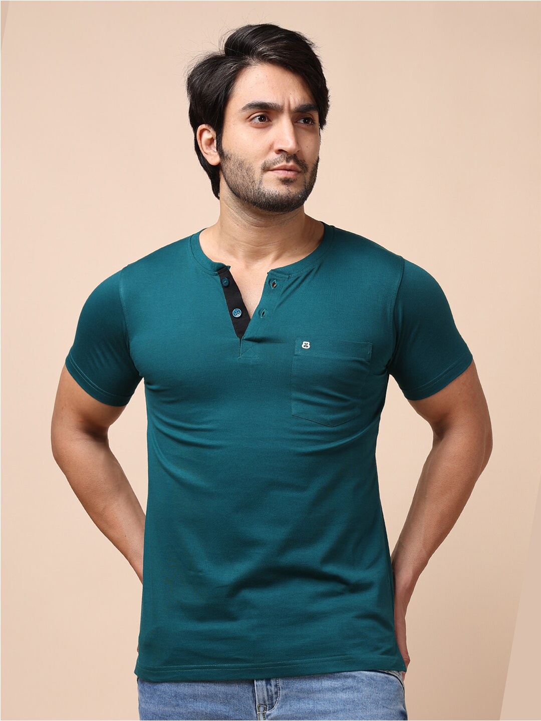 

berry blues Men Solid Henley Neck Cotton T-shirt, Teal