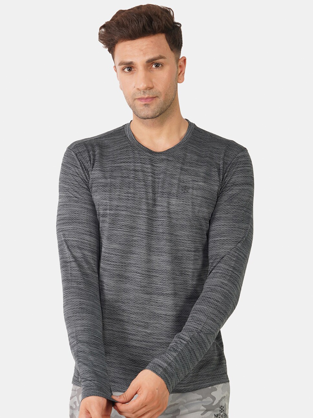 

MEMEN Men Grey T-shirt