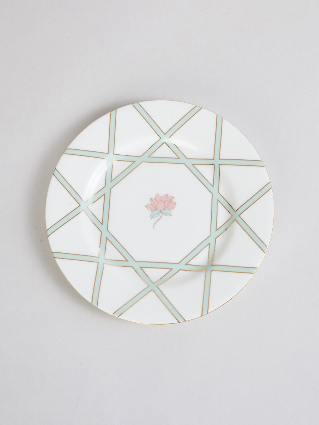 

Home Centre White & Blue 1 Pieces Floral Printed Bone China Glossy Plates