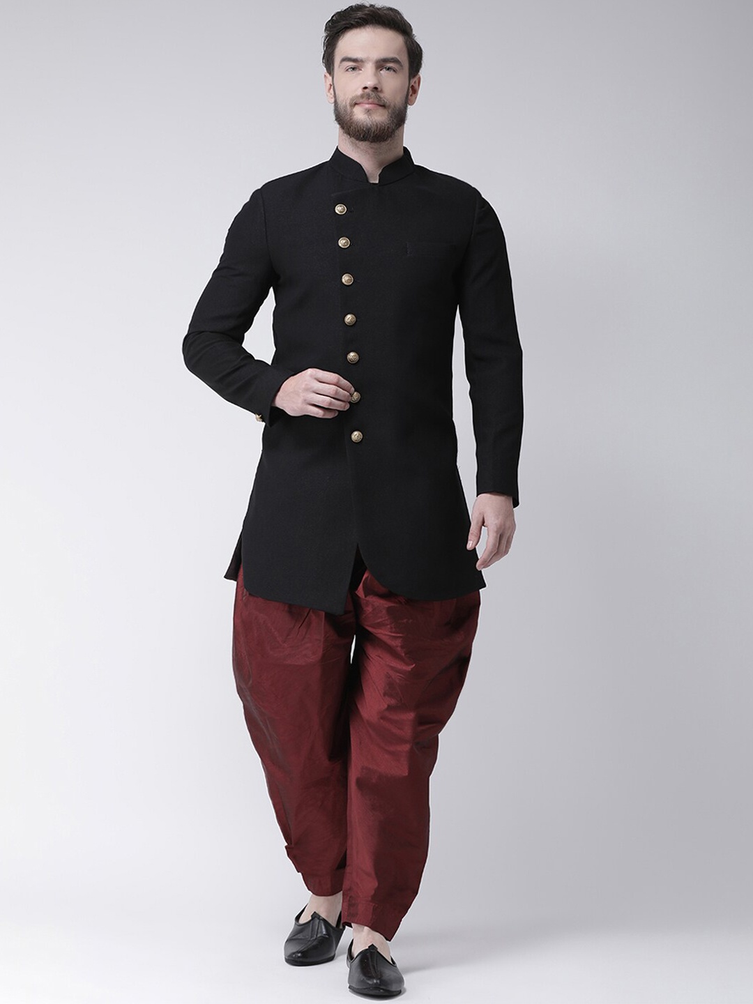 

hangup trend Men Black Solid Sherwani Set