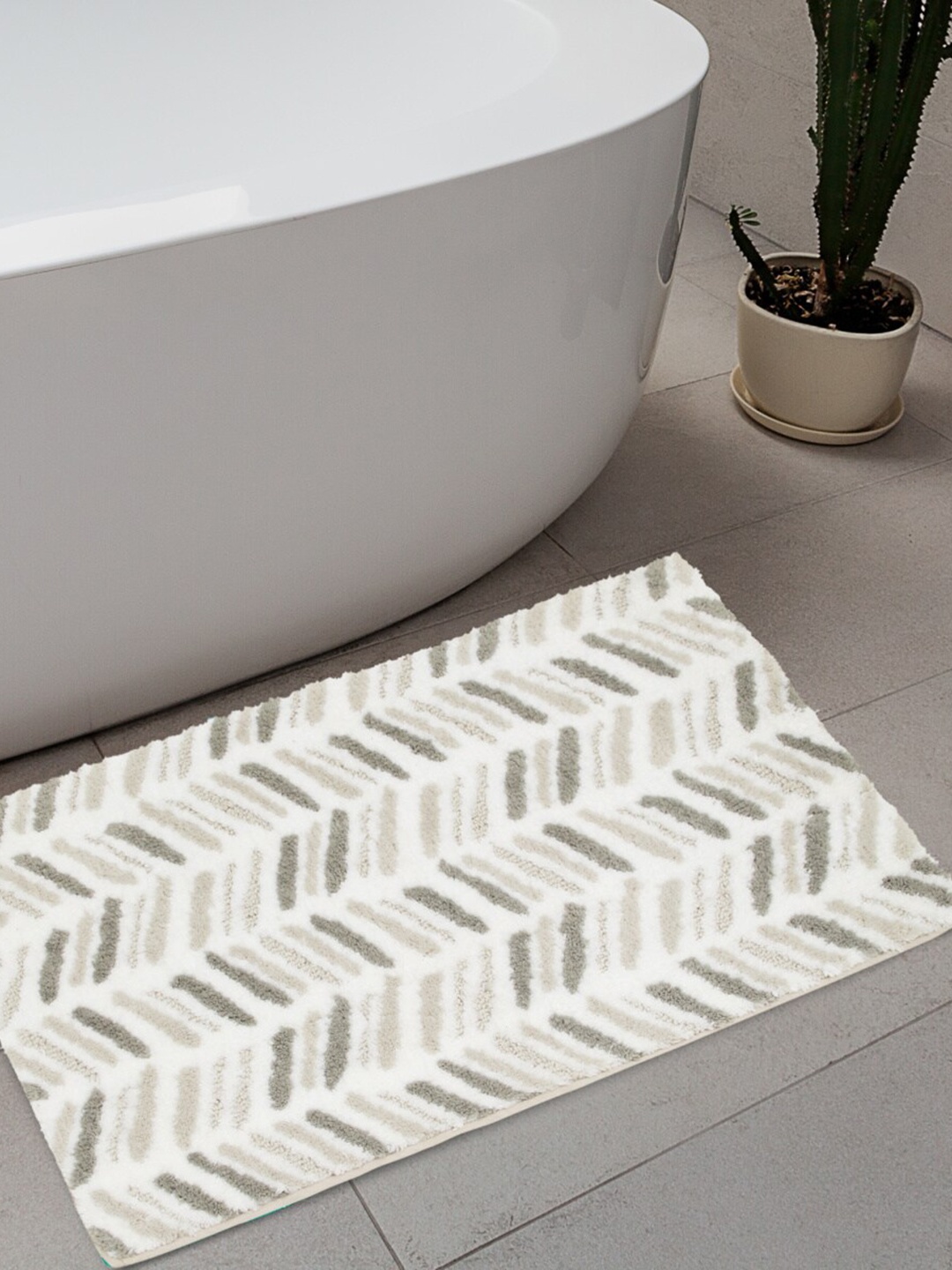 

Home Centre Beige Floor Mats & Dhurries