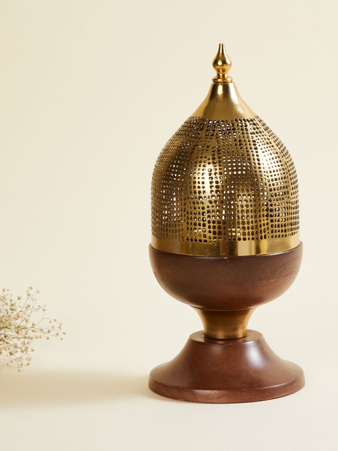 

Home Centre Gold-Toned & Brown Textured Wooden Aroma Oil Diffuser