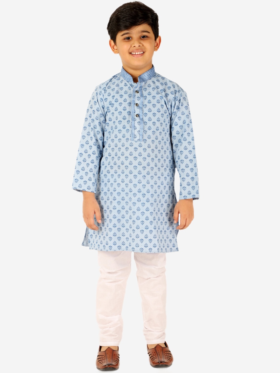 

Pro-Ethic STYLE DEVELOPER Boys Ethnic Motif Printed Pure Cotton Kurta with Trouser, Blue