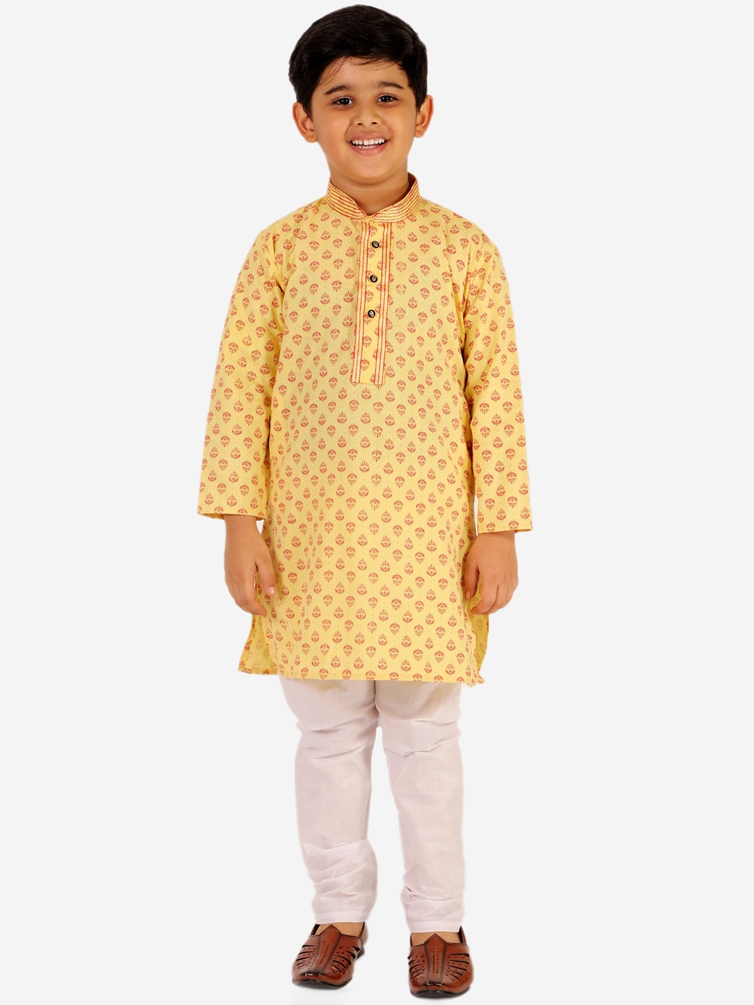 

Pro-Ethic STYLE DEVELOPER Boys Ethnic Motifs Printed Pure Cotton Kurta with Pyjama, Yellow