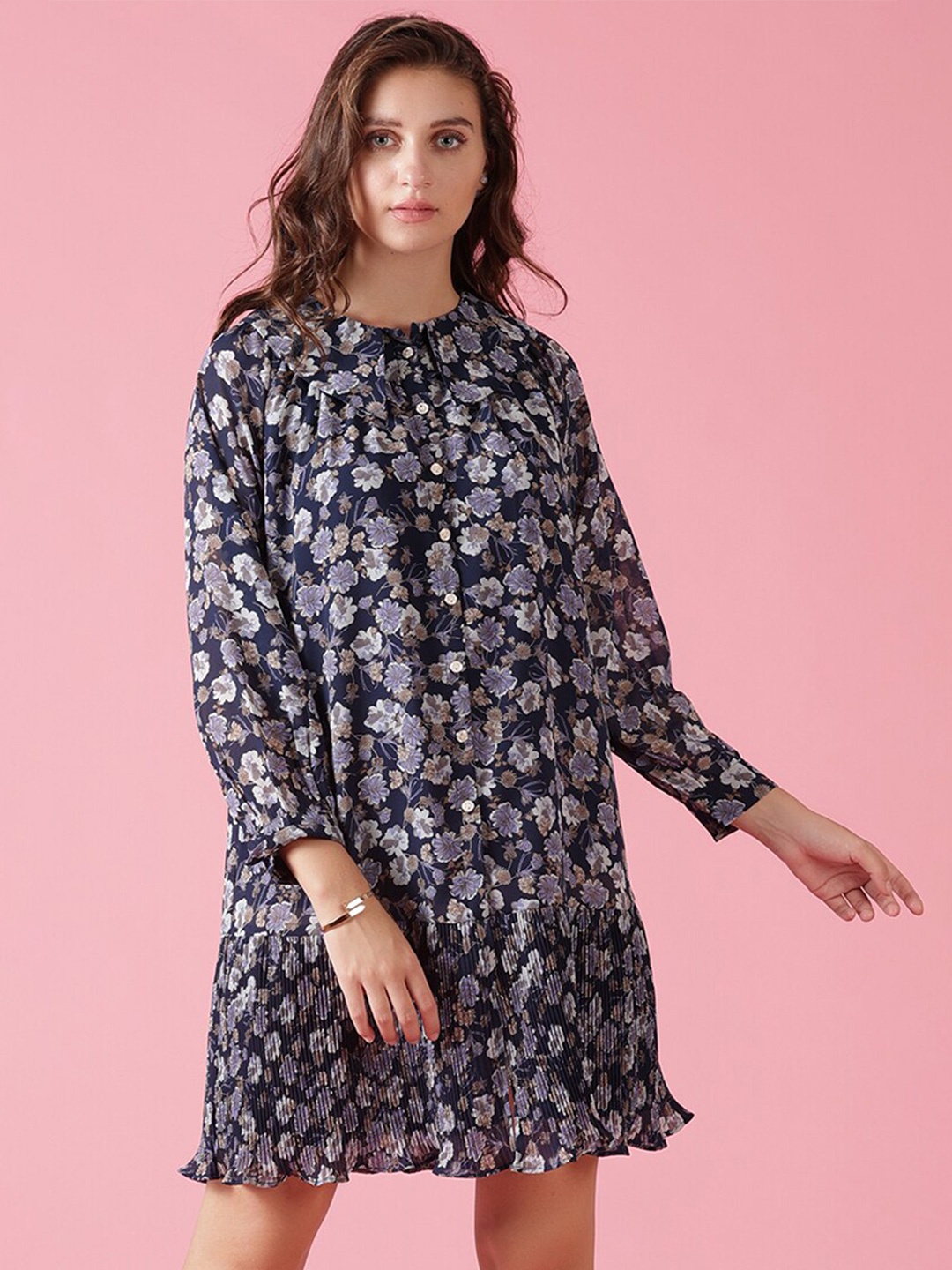 

Gipsy Women Navy Blue & Grey Floral Peter Pan Collar Georgette A-Line Dress