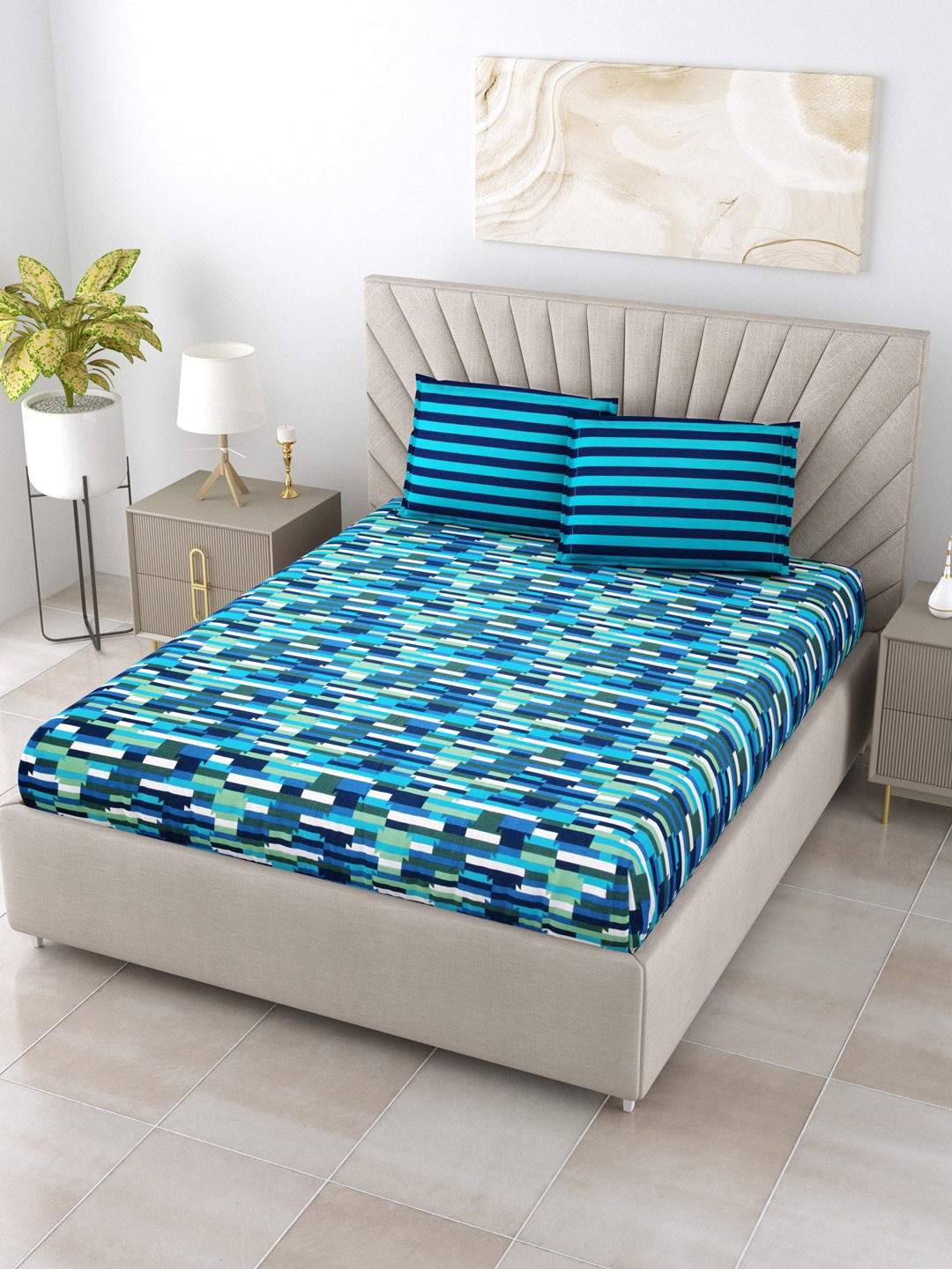 

Home Fresh Blue & Off White Geometric 144 TC Queen Bedsheet with 2 Pillow Covers