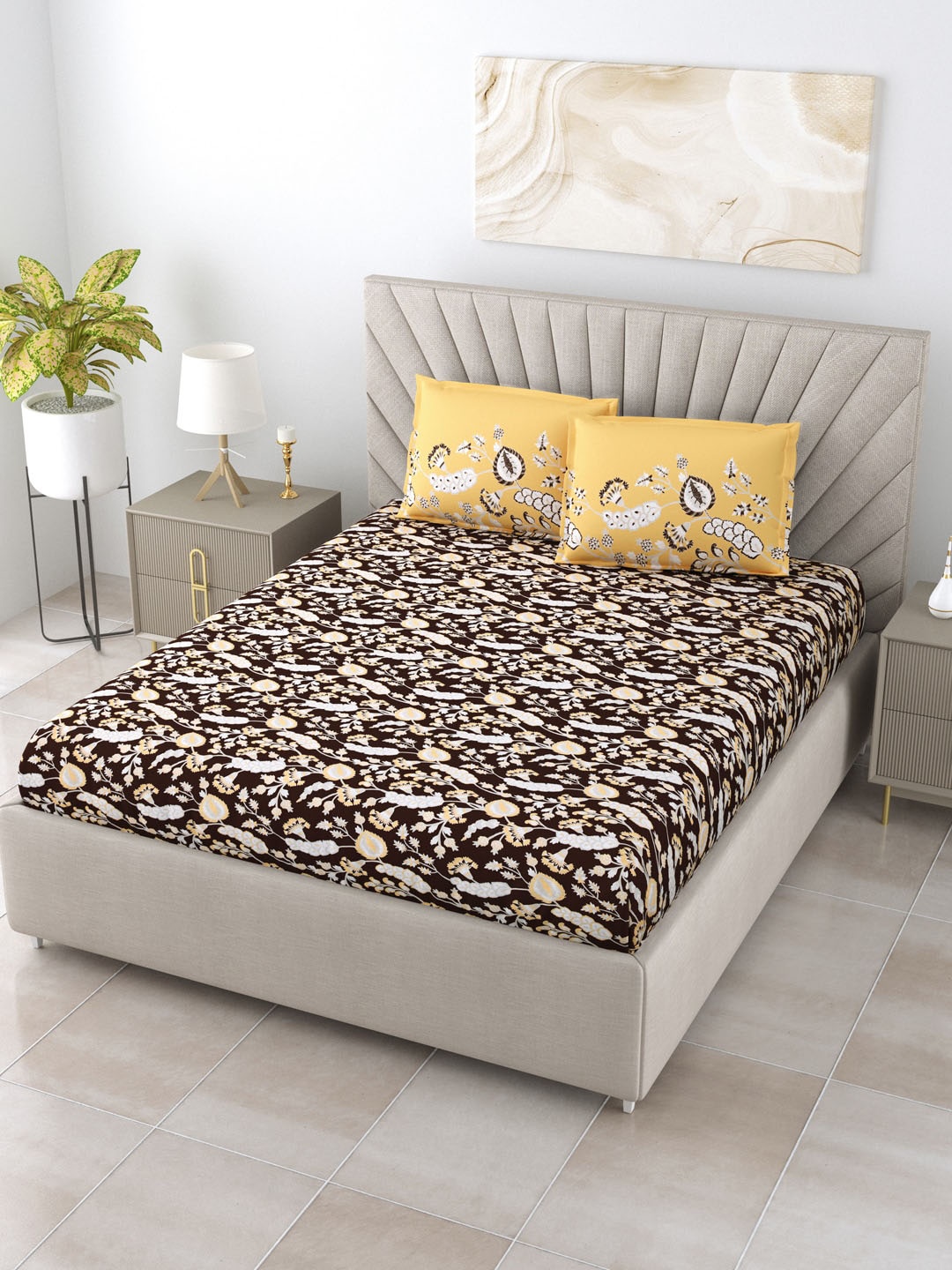 

Home Fresh Brown & Off White Floral 144 TC Queen Bedsheet with 2 Pillow Covers