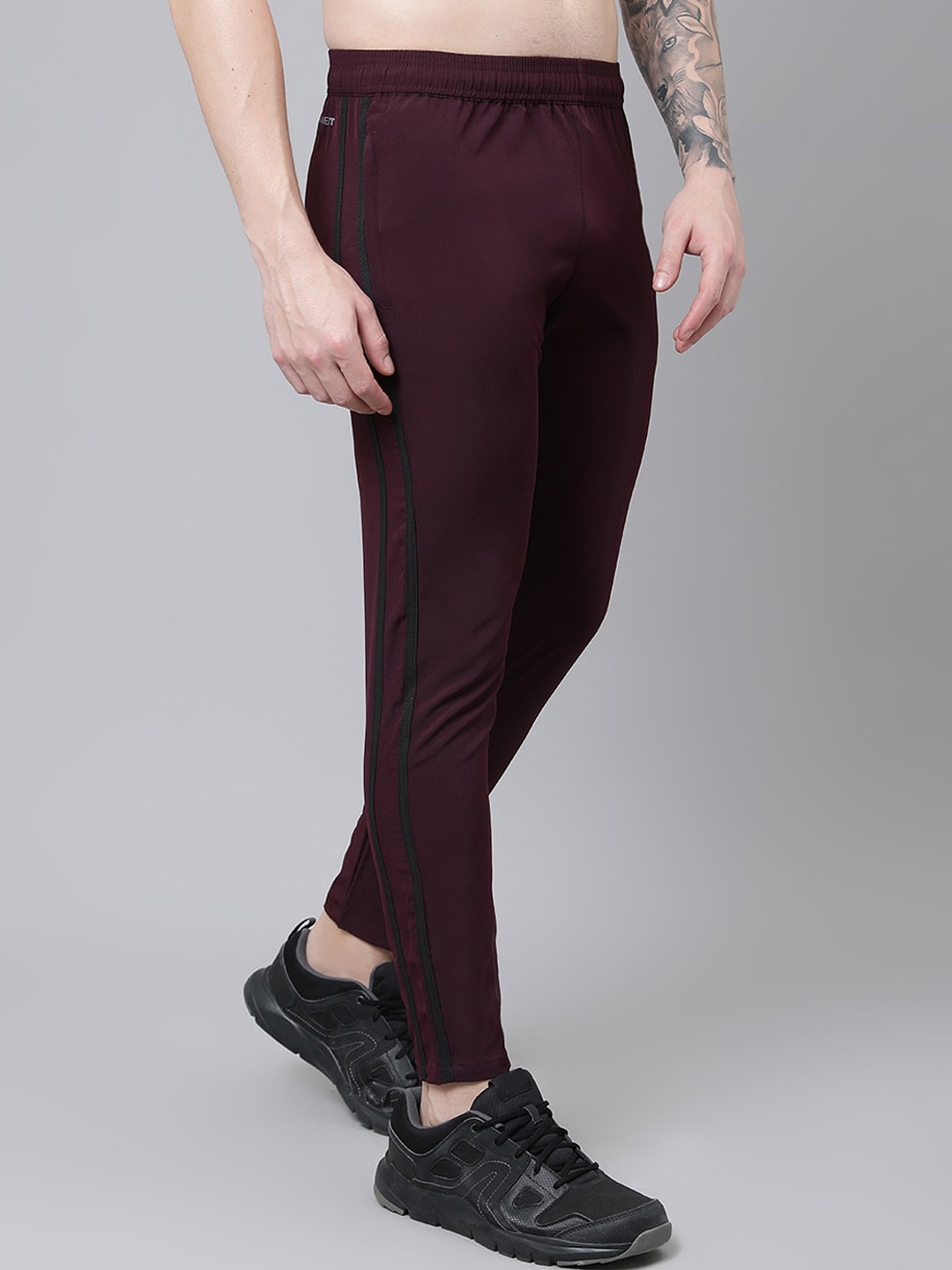 

Dpassion Men Maroon Solid Track Pants