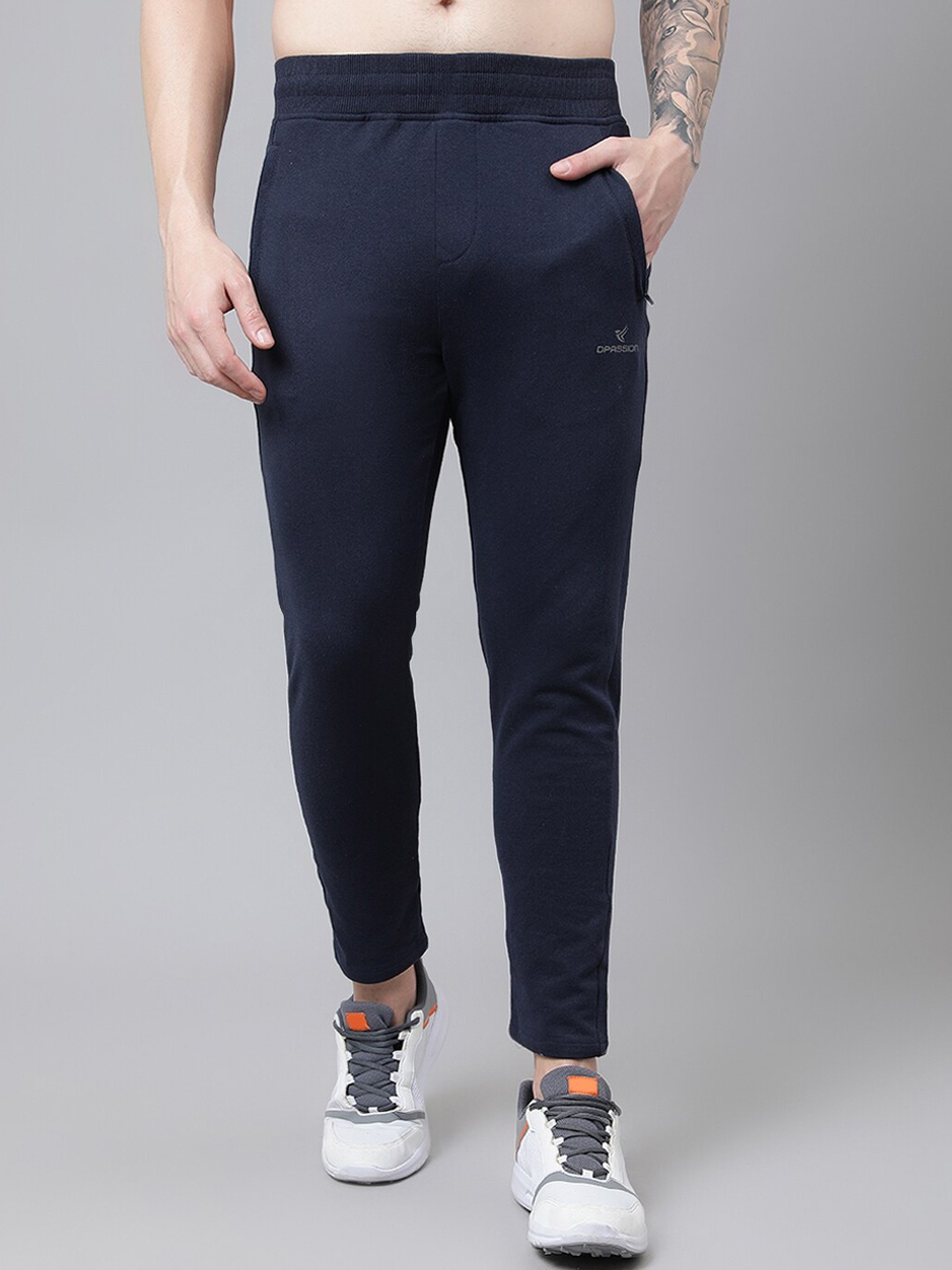 

Dpassion Men Navy Blue Solid Joggers