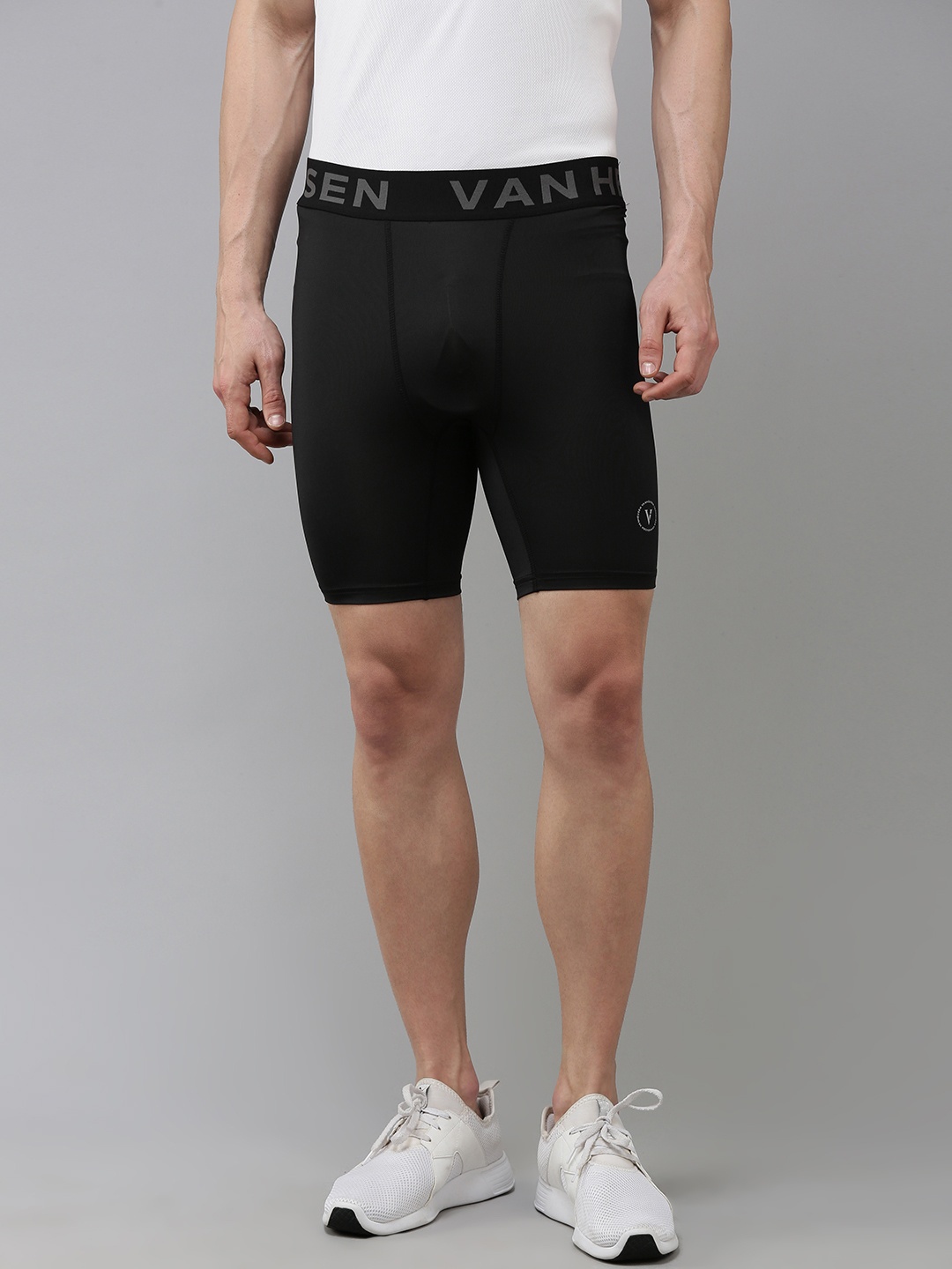 

Van Heusen Men High-Rise Training Shorts, Black