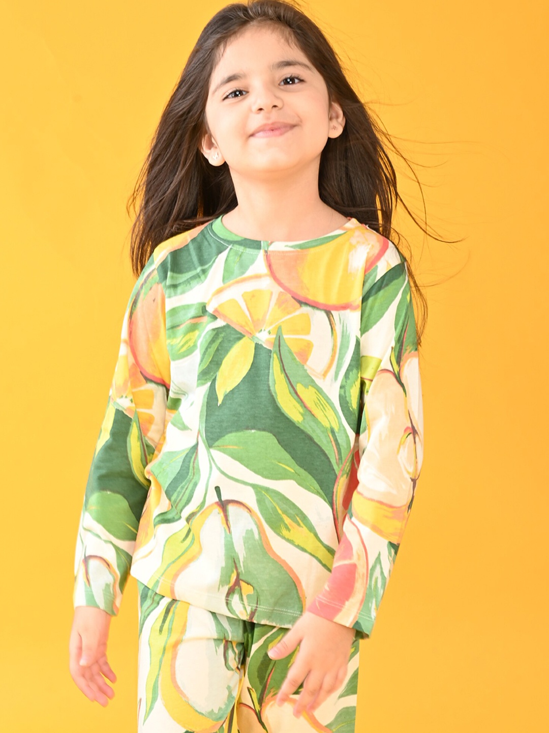 

Anthrilo Girls Printed Night suit, Orange