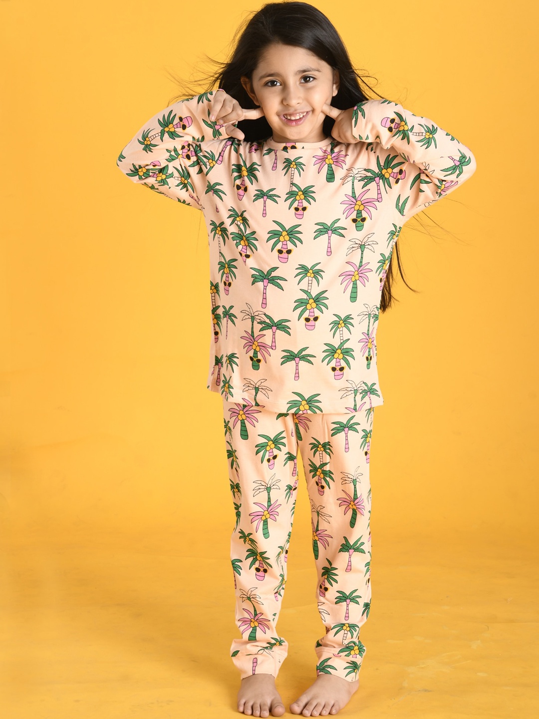 

Anthrilo Girls Printed Night suit, Peach