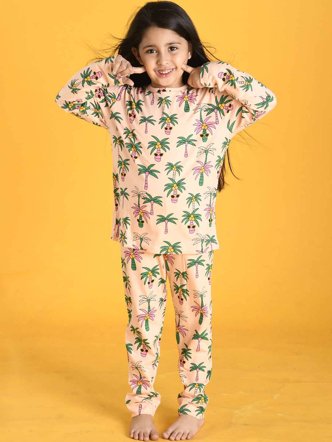 

Anthrilo Girls Peach-Coloured & Green Printed Night suit