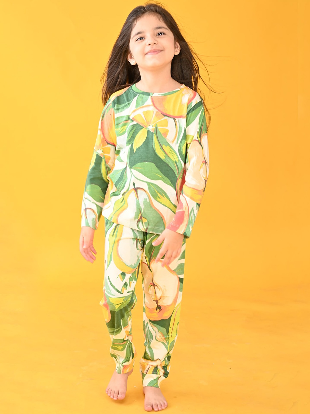 

Anthrilo Girls Orange & Green Printed Night suit