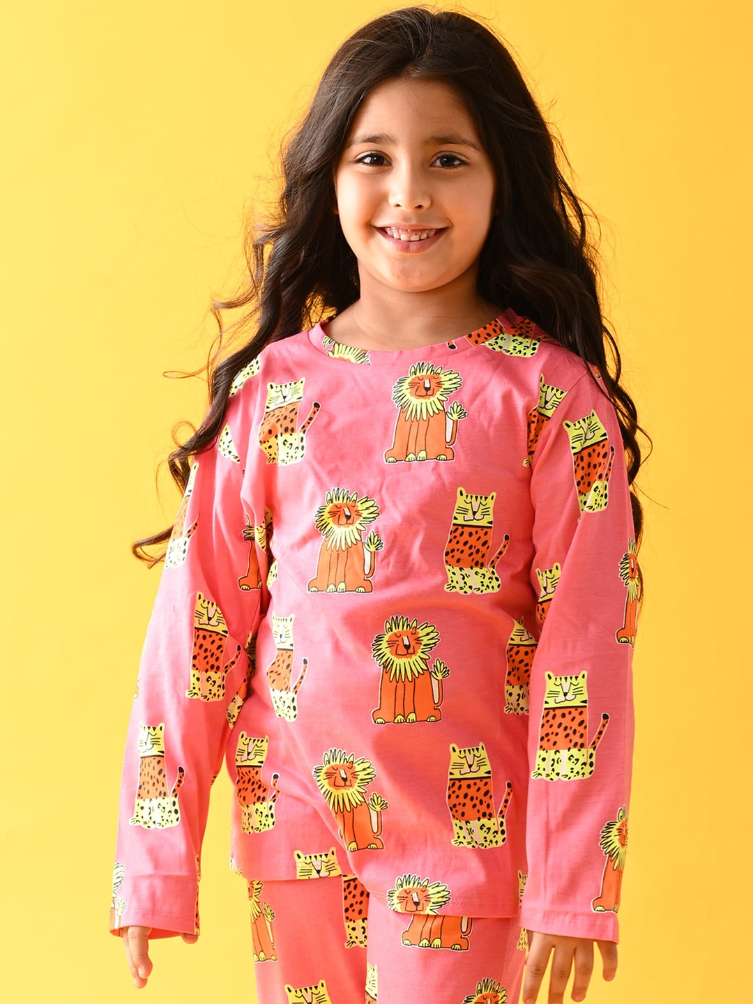 

Anthrilo Girls Pink & Orange Printed Night suit