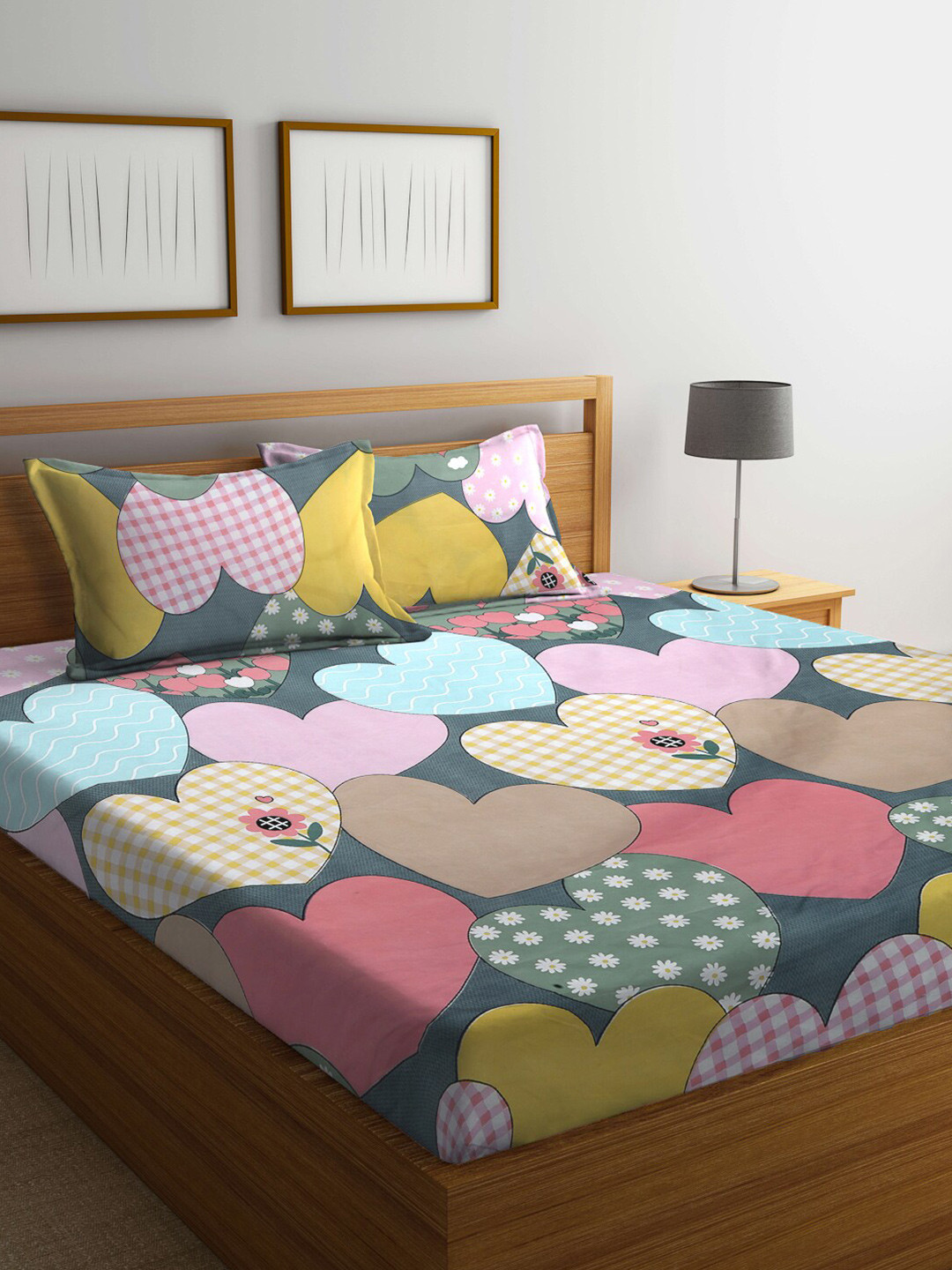 

KLOTTHE Conversational 300 TC King Bedsheet with 2 Pillow Covers, Grey