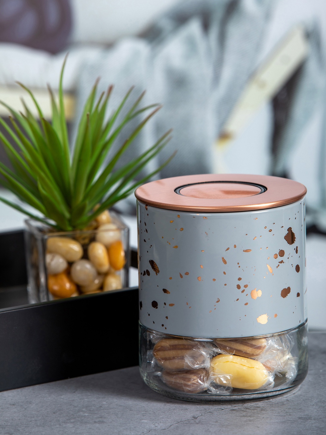 

White Gold Silver-Toned Storage Glass Jar With Lid 380 ml