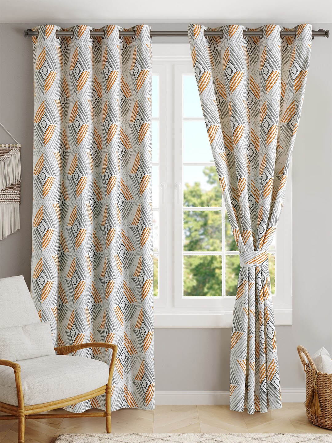 

BLANC9 Set of 2 Floral Room Darkening Long Door Curtain, Yellow