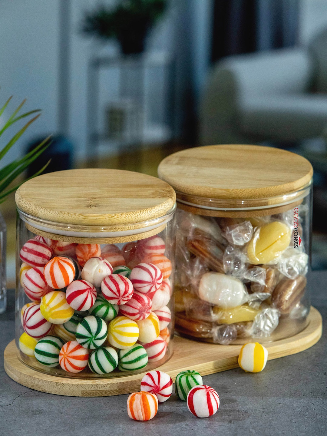 

GOODHOMES Transparent & Beige Set Of 3 Glass Food Container Glass Jar 685 ml