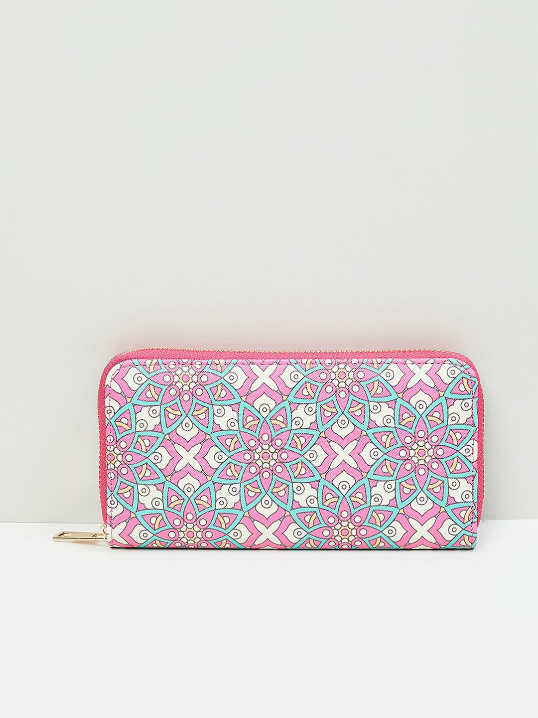 

max Women Printed Wallet, Pink