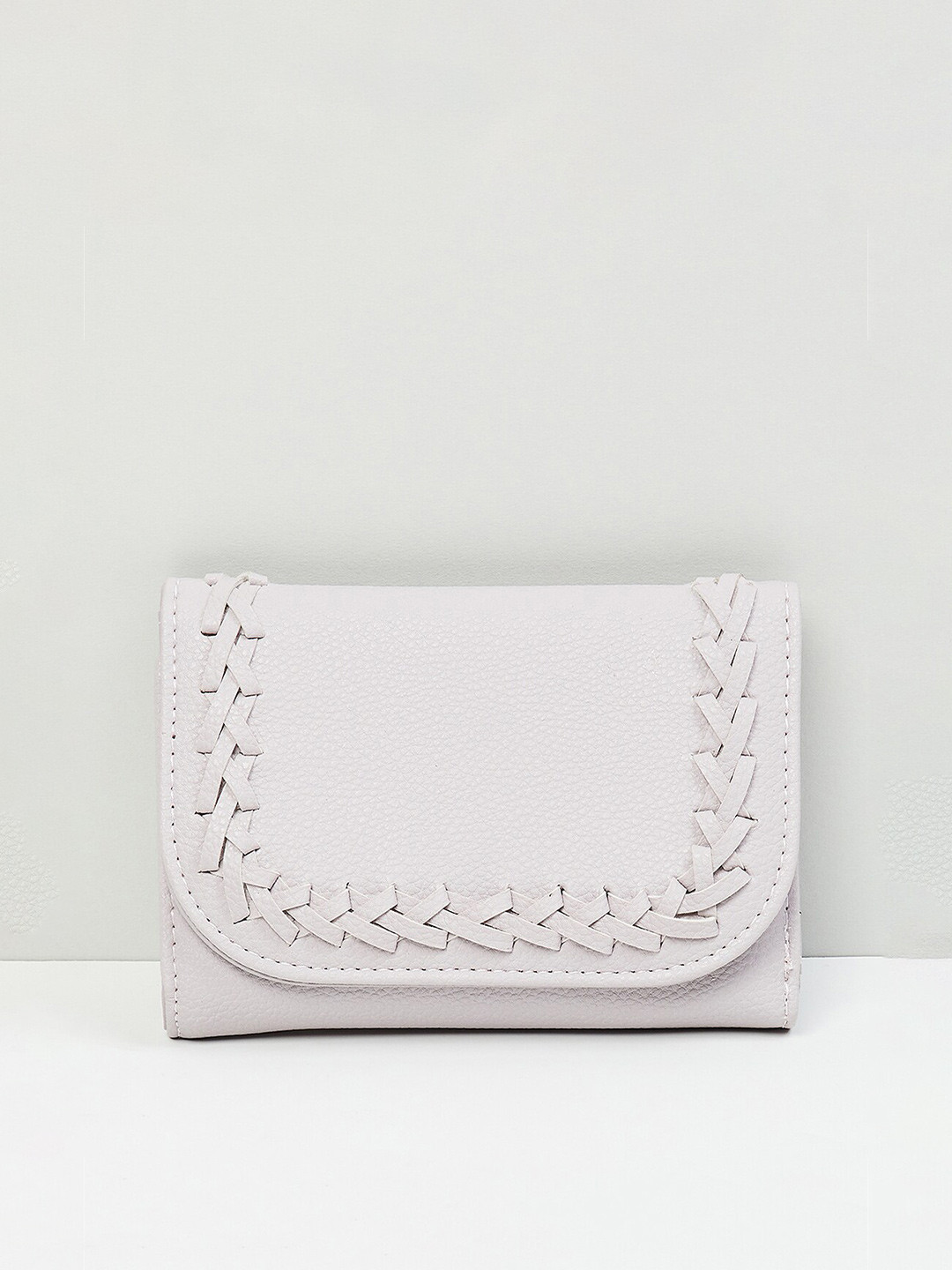 

max Women Textured Three-Fold Wallet, Purple