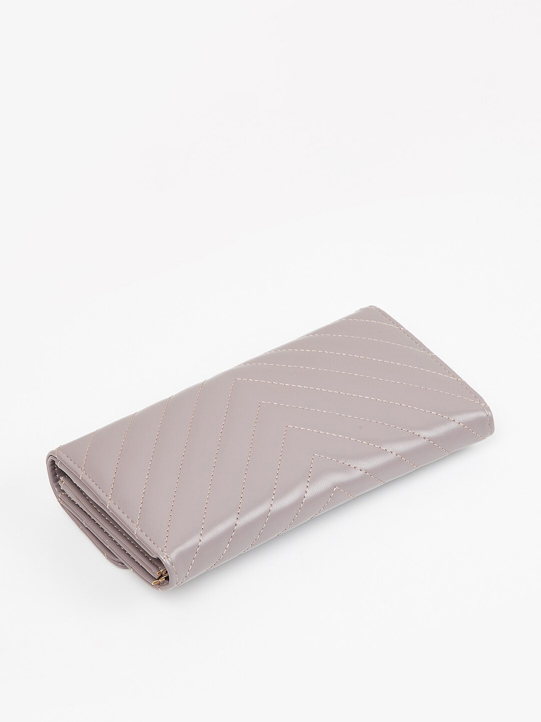 

max Women Textured Wallet, Taupe