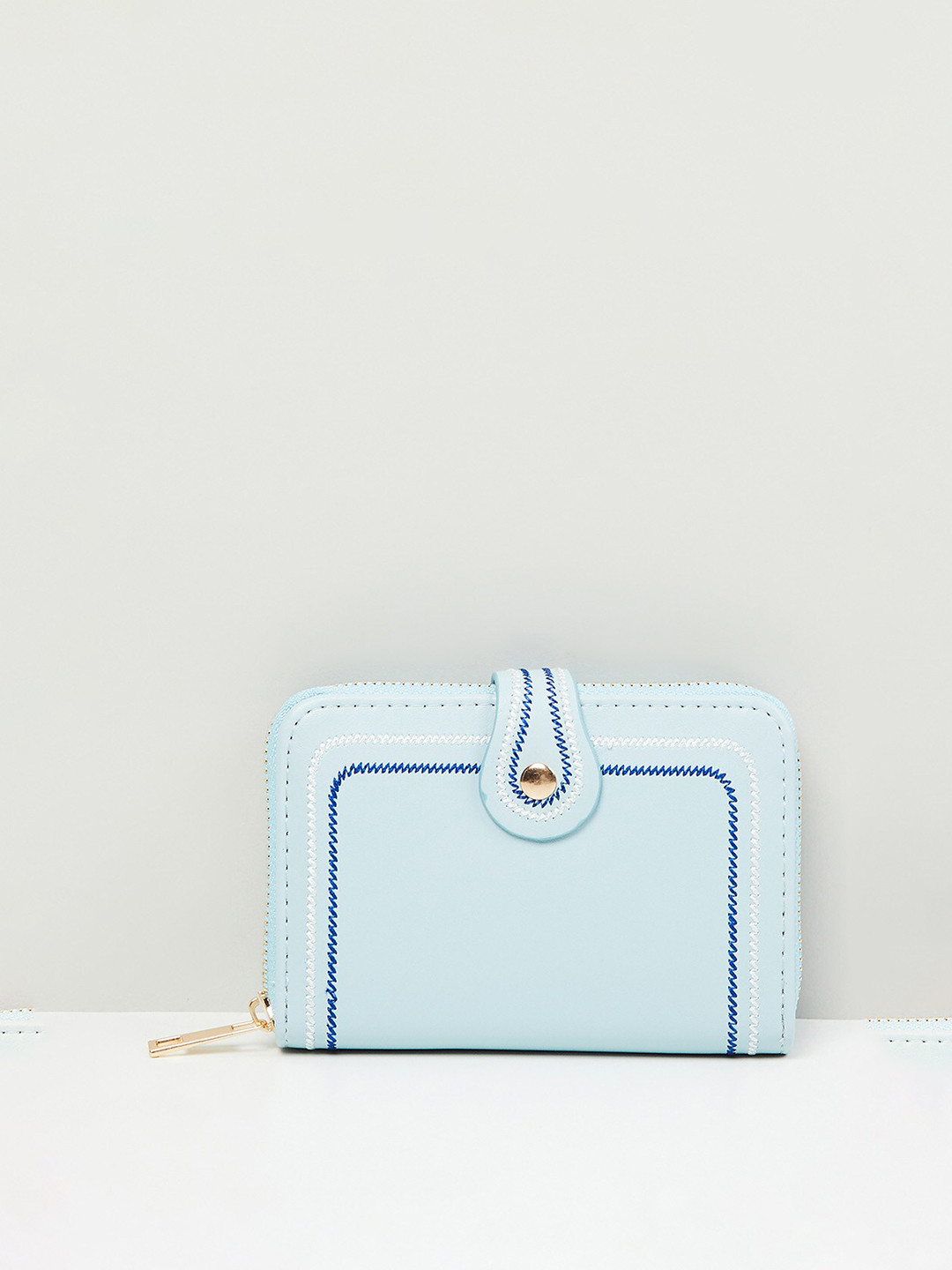 

max Women Solid Zip Closure Wallet, Blue