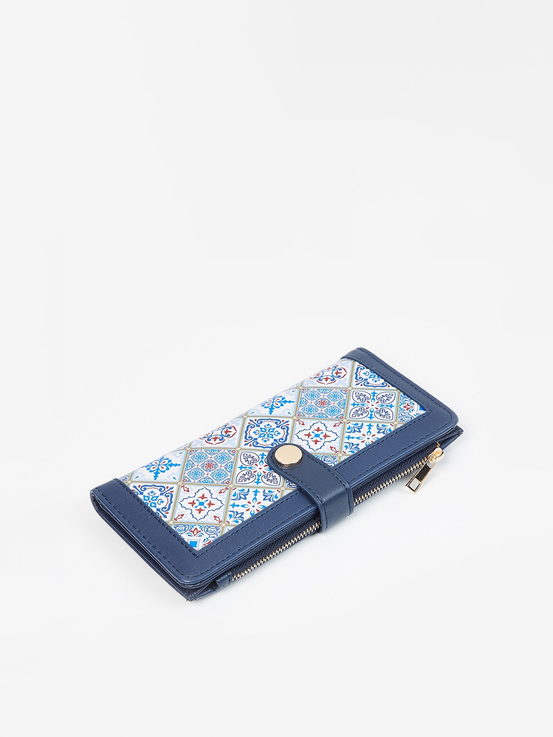 

max Women Printed Bi-Fold Wallet, Blue