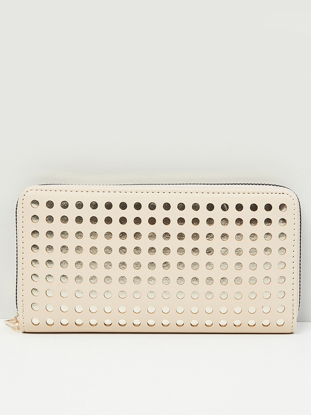 

max Women Textured Zip-Around Wallet, Beige