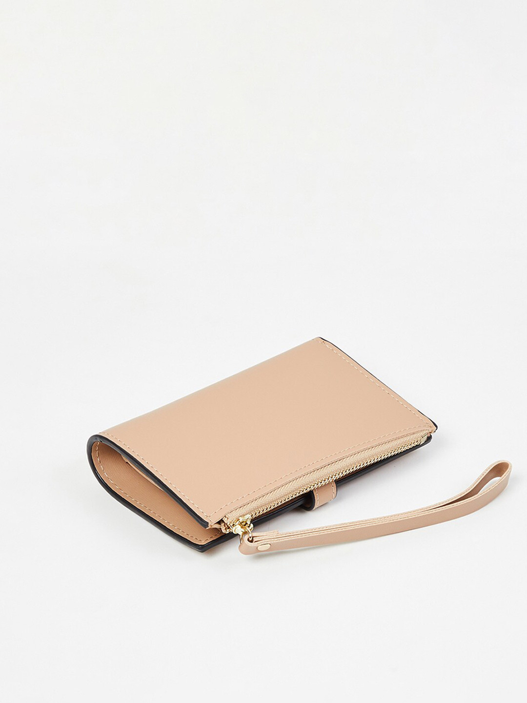 

max Women Solid Bi-Fold Wallet, Beige