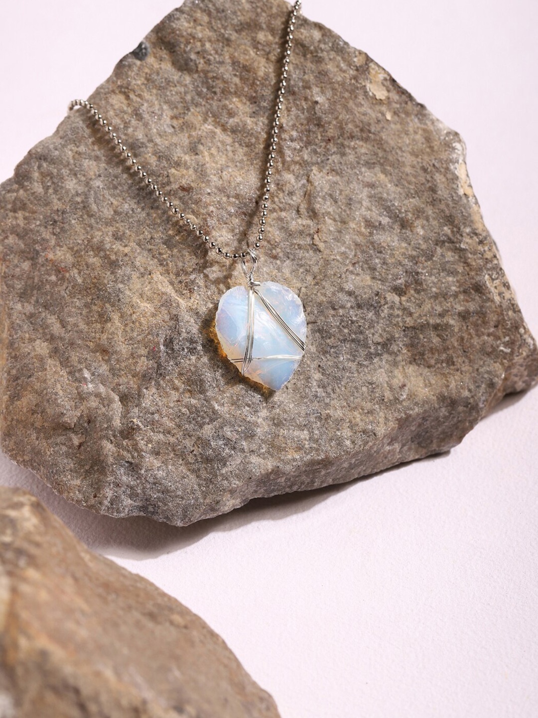 

Ruby Raang Women Silver-Toned & Blue Silver-Plated Handcrafted Chain