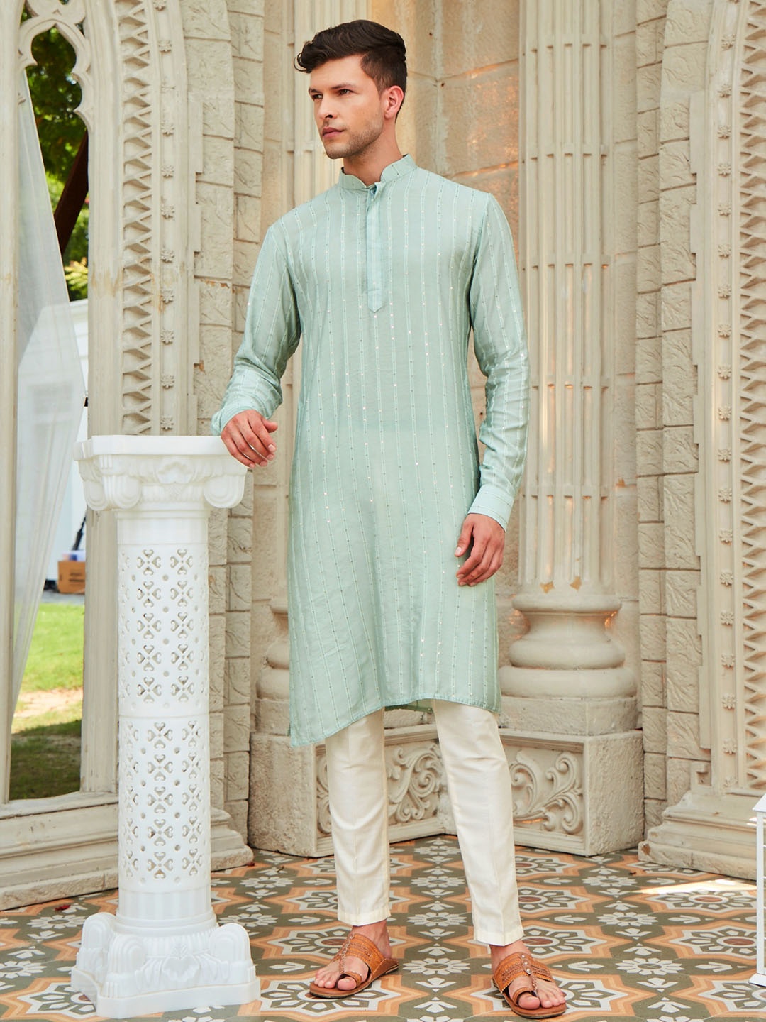 

VASTRAMAY Men Striped Sequined Embellished Chanderi Cotton Kurta With Churidar, Green