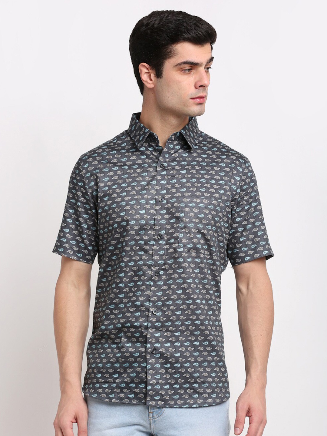 

FINNOY Men Green New Slim Fit Printed Casual Shirt