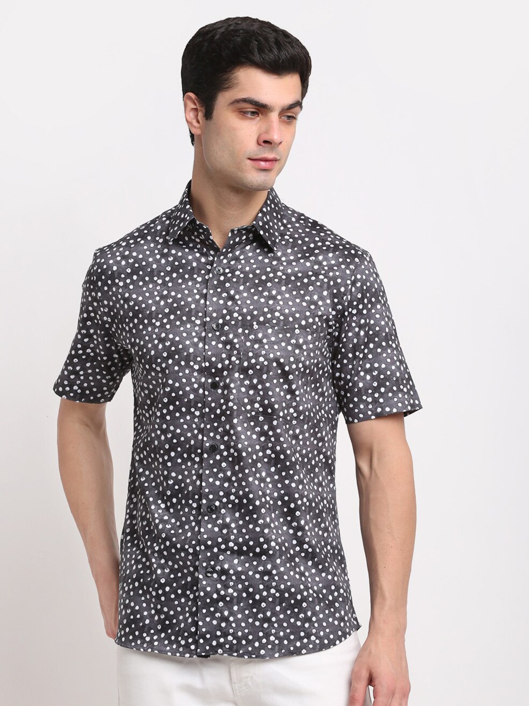 

FINNOY Men Grey New Slim Fit Printed Giza Cotton Casual Shirt