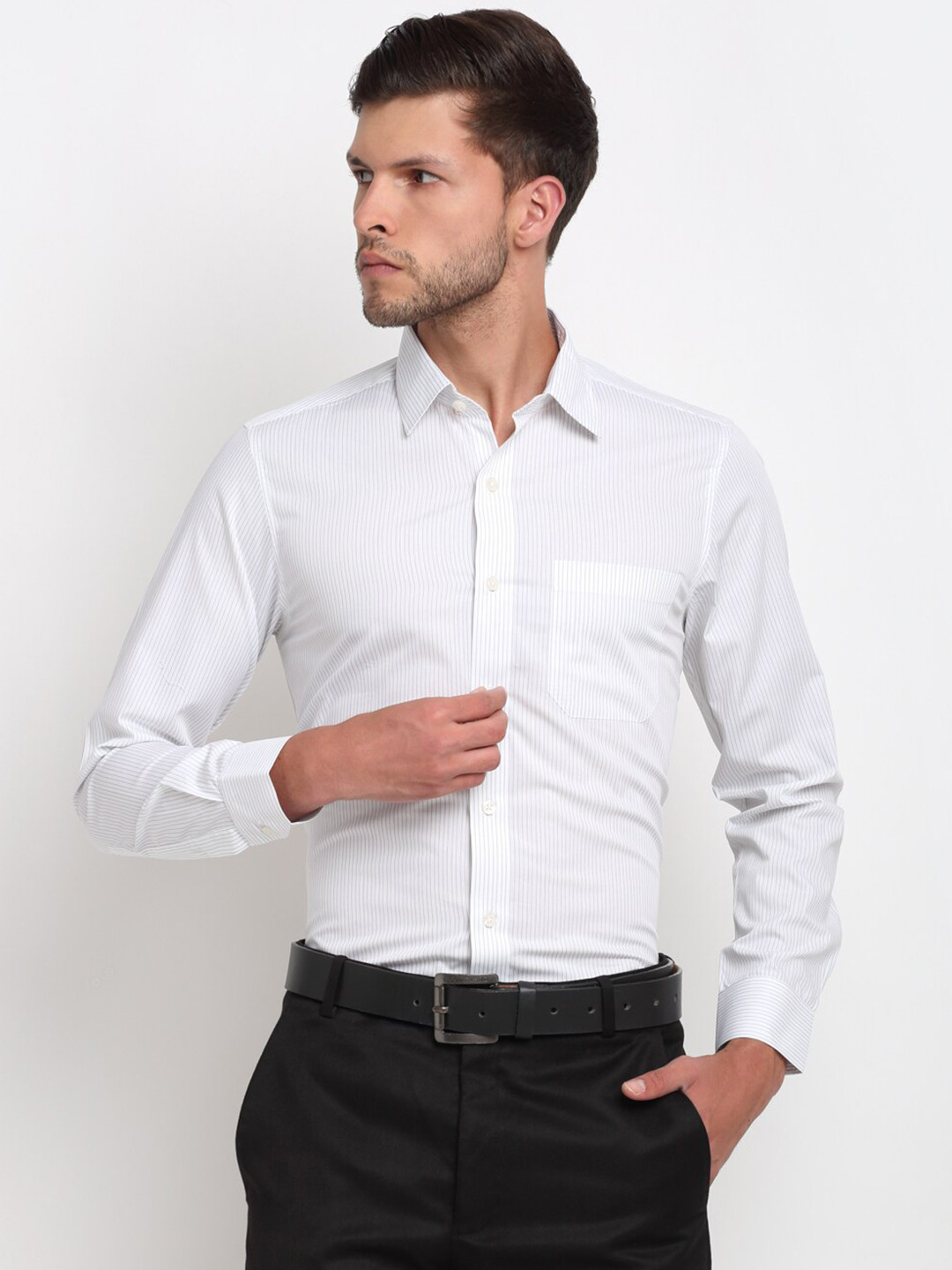 

FINNOY Men White New Striped Giza Cotton Formal Shirt