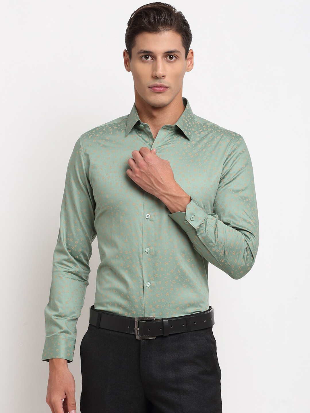 

FINNOY Men Green New Slim Fit Printed Formal Shirt