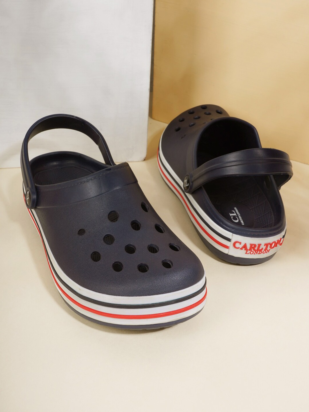 

Carlton London Men Striped Clogs, Navy blue